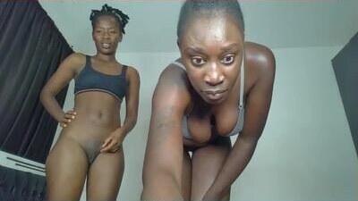 kinky_leila public webcam profile photo 5