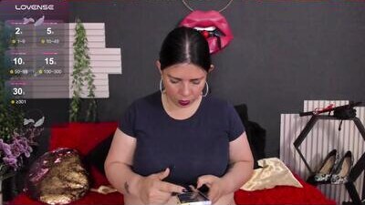 kinkyy_mom public webcam profile photo 10