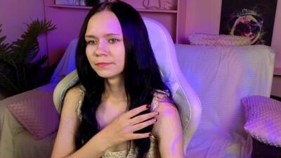 kira_bliss_ public webcam profile photo 2