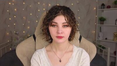 kira_fluffy public webcam profile photo 10
