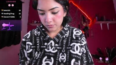 kira_milk1 public webcam profile photo 8