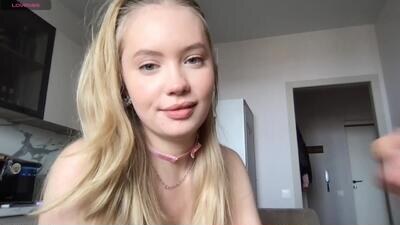kira_saning1 public webcam profile photo 3
