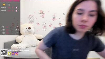 kiraknowles public webcam profile photo 8
