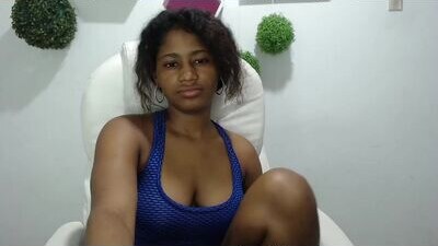 kiss_violet public webcam profile photo 6