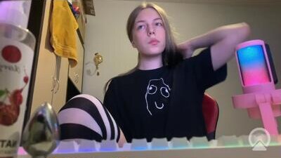 kissfou public webcam profile photo 5