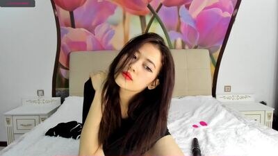 kitana_min public webcam profile photo 4
