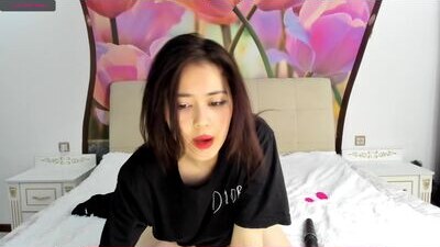 kitana_min public webcam profile photo 10