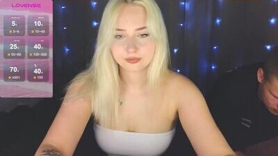 kittenmur public webcam profile photo 5