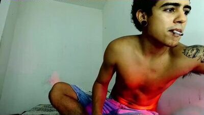 kizamee_ public webcam profile photo 5