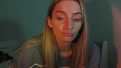 kmb25 public webcam profile photo 3