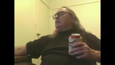 knobout public webcam profile photo 7