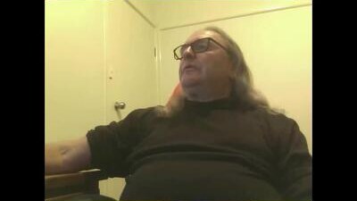 knobout public webcam profile photo 10