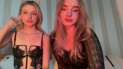 korirenk public webcam profile photo 5