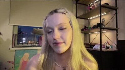 kortneyhiedeman public webcam profile photo 5