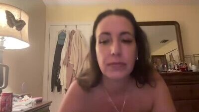 krissy2024 public webcam profile photo 6