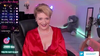 kristieellix public webcam profile photo 7
