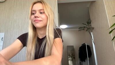 kristifelicien public webcam profile photo 7