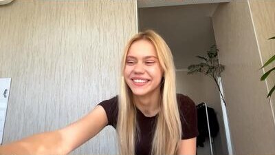 kristifelicien public webcam profile photo 10