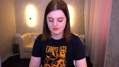 kristifoxy public webcam profile photo 9