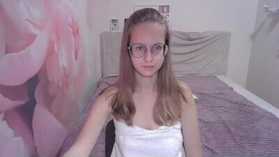 kristina_adel public webcam profile photo 2