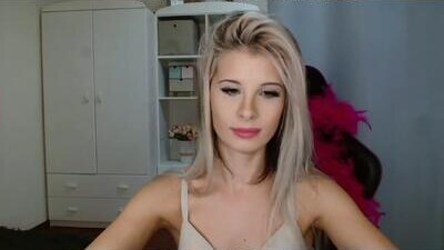 kristineamore public webcam profile photo 10