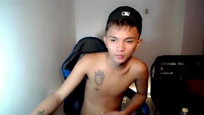krunoxx public webcam profile photo 3