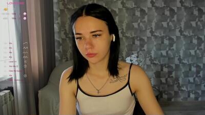 kseni_a public webcam profile photo 5