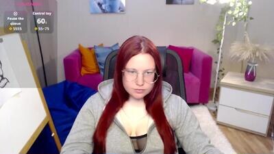 kuri_u public webcam profile photo 3