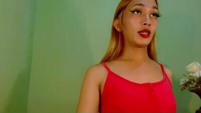 kween_romance public webcam profile photo 3