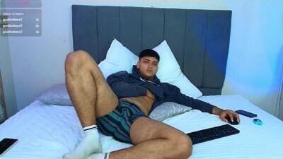 kyliam_big public webcam profile photo 6