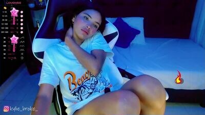 kylie_hottt_ public webcam profile photo 3