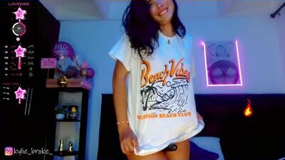 kylie_hottt_ public webcam profile photo 7
