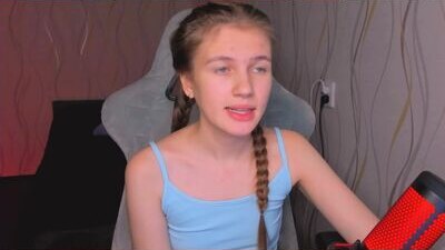 kylie_mine public webcam profile photo 10