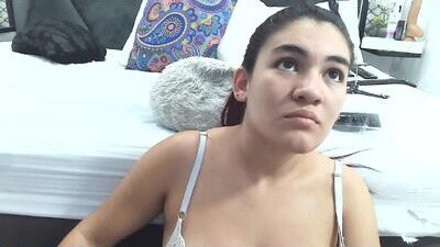 kyliiebaker public webcam profile photo 8