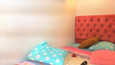 kyra_honey public webcam profile photo 3