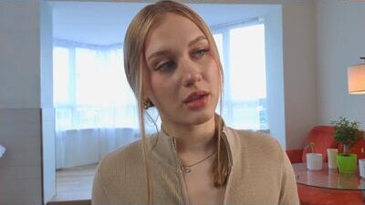 lachelleellwanger public webcam profile photo 6