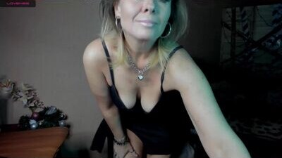 lady__flame public webcam profile photo 7