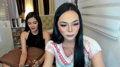 lady_moriseth public webcam profile photo 6