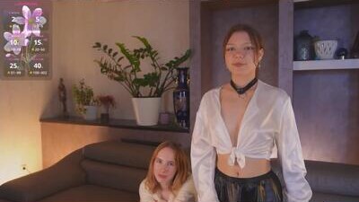 laelneizer public webcam profile photo 10