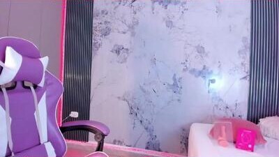 laly_cherry_ public webcam profile photo 10