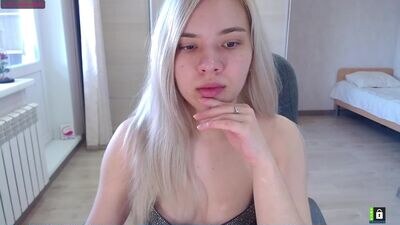 lana__nova public webcam profile photo 3