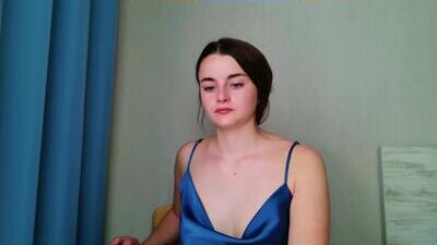 lana_gl public webcam profile photo 8