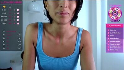 lana_lombardi public webcam profile photo 6