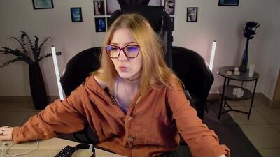 lanafitch public webcam profile photo 2