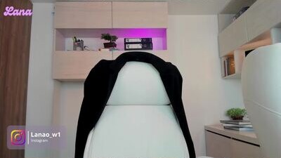 lanaow public webcam profile photo 7