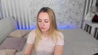 lanasator public webcam profile photo 2