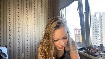 lanniecastellow public webcam profile photo 8