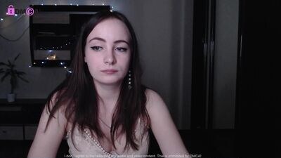 laralianna public webcam profile photo 4