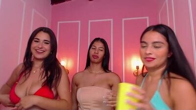 latinaspower public webcam profile photo 3
