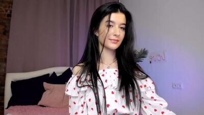 laura_coy public webcam profile photo 4